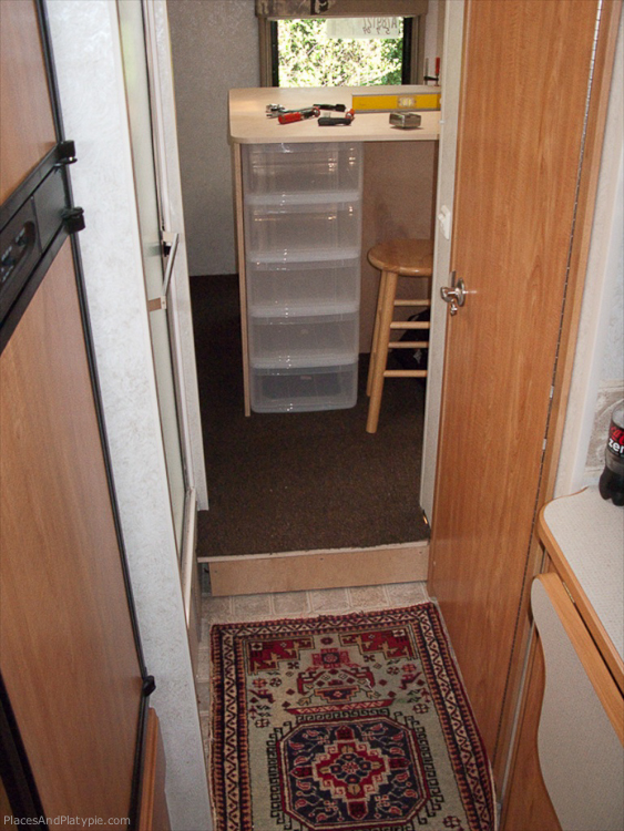 Looking back. Insulating carpet is now covering the raised floor.