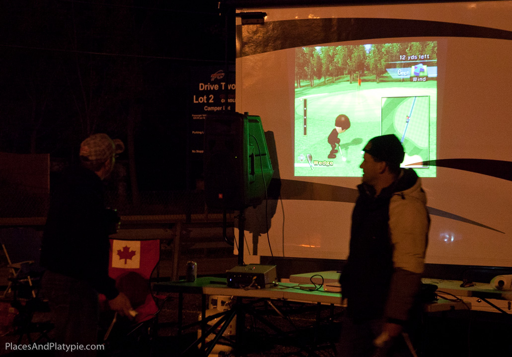 So I'm not the only tech-geek out here! Wii golf through a projector - nice chip!