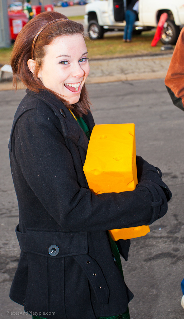 I'm not stealing this cheesehat - really!