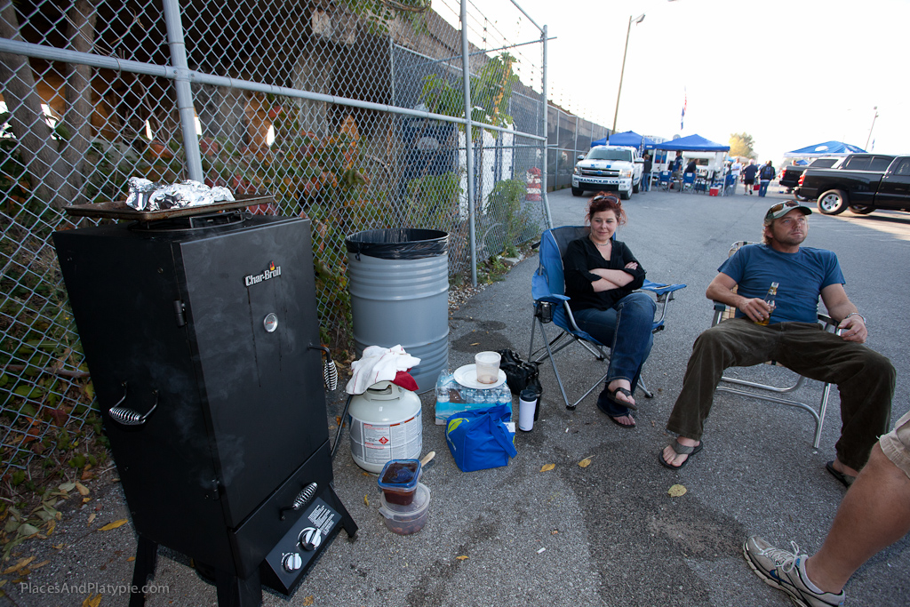 Serious tailgating equipment = Commitment!