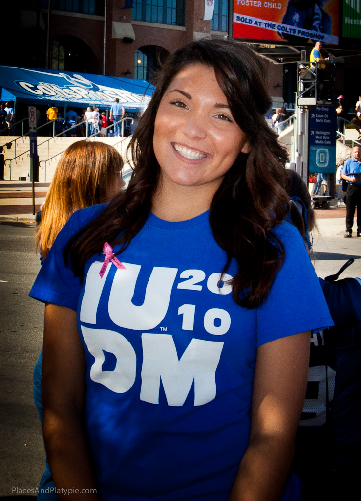 Glam in front of the Stadium