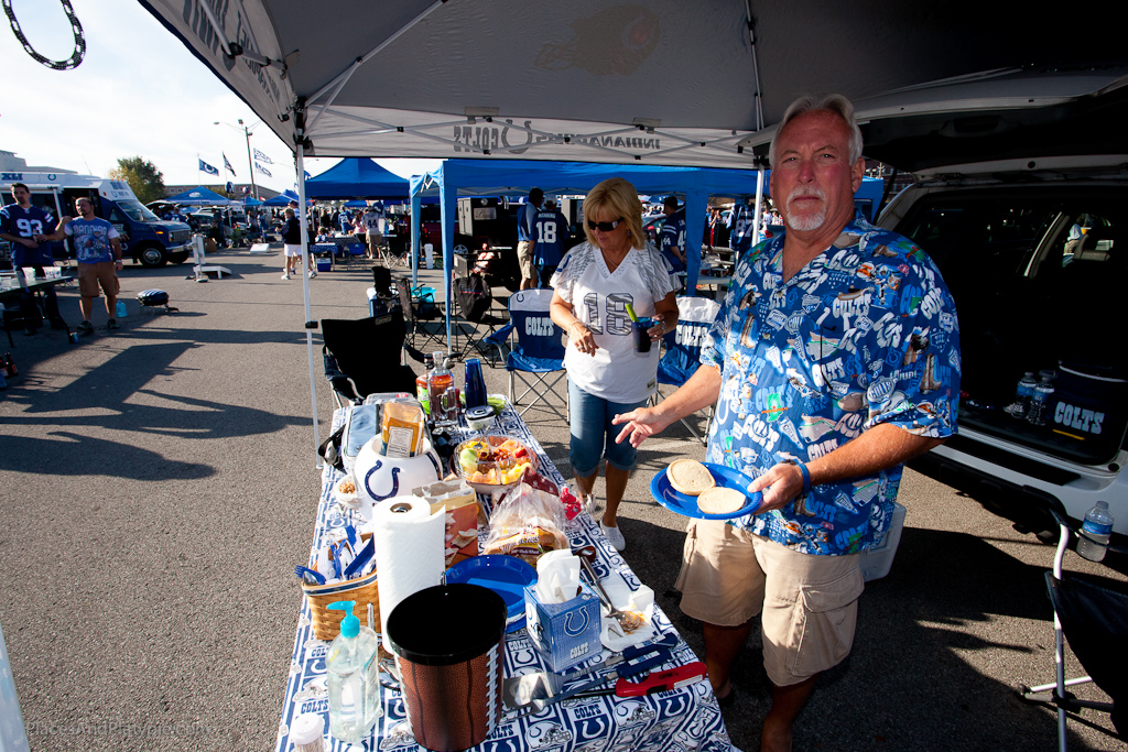 SERIOUSLY great tailgating!