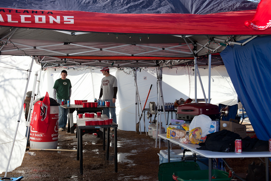 Ah, the mud 'n the beer 'n the blood red Falcons colors!