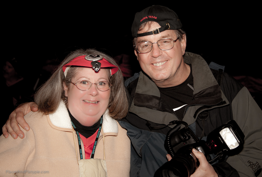 Beware of photographers in the dark, little girl!! (Thanx for the drink recipe, Linda!)