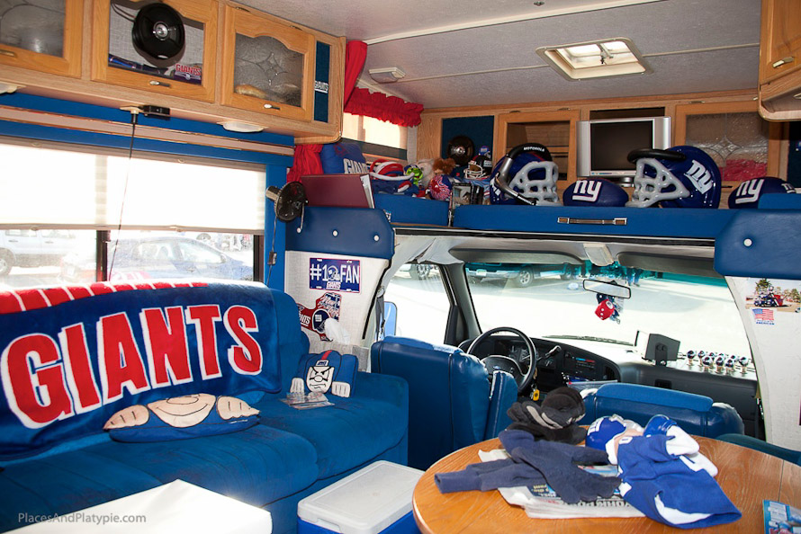 The male fan equivalent of a girl's magic princess bedroom!