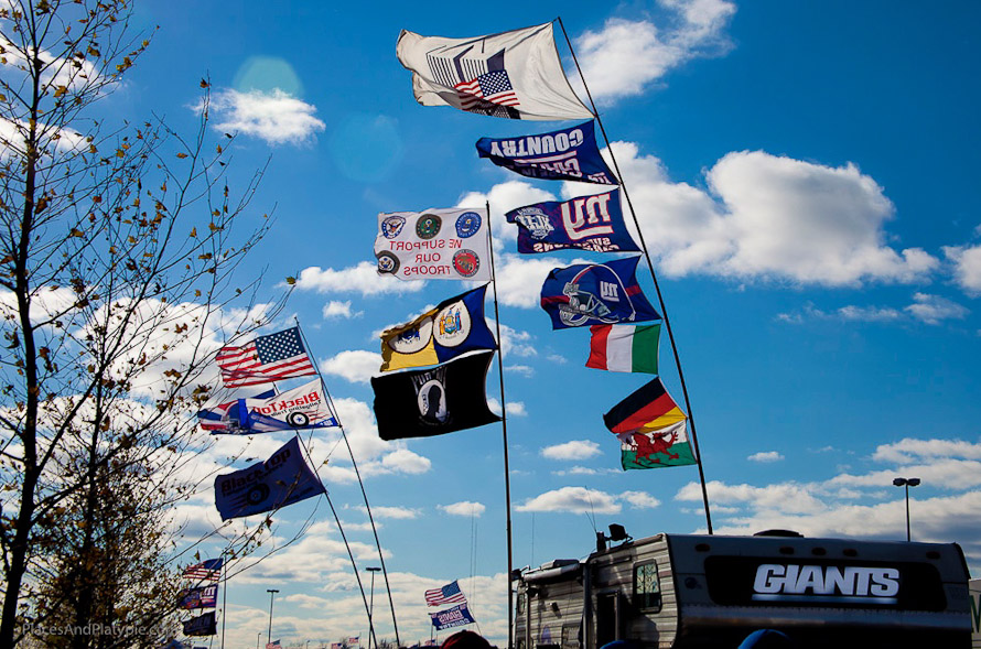 Battle flags flying!  GO GIANTS!