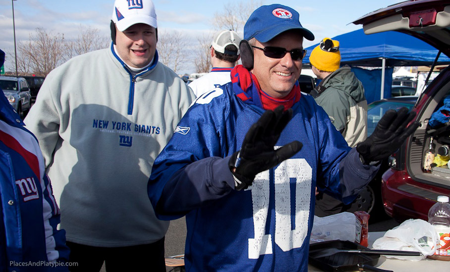 ..and then the front guy blocks like this, clearing the path for the runner like this..