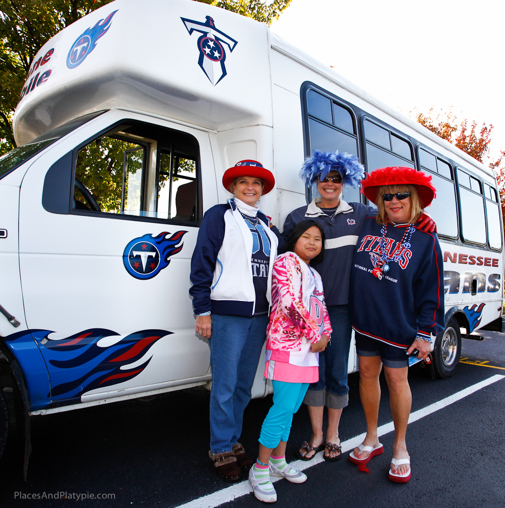 Some Ketucky Derby ladies grace the Titans tailgating!