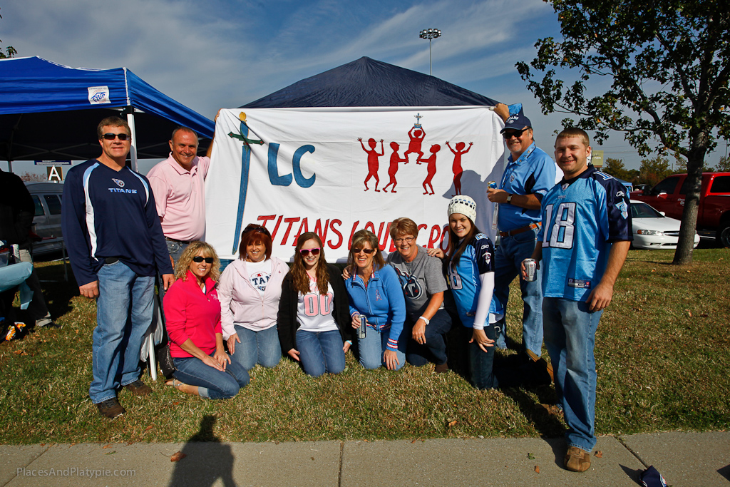 Nice looking Titans Fans!