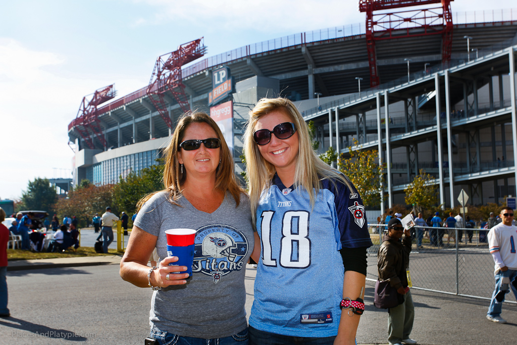 Lady Titans supporting the team!
